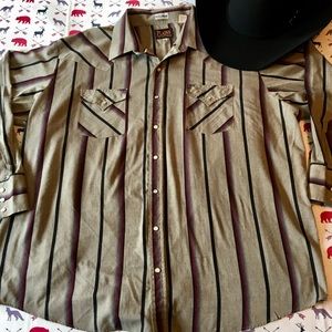 Men’s classic pearl snap western shirt 🤠